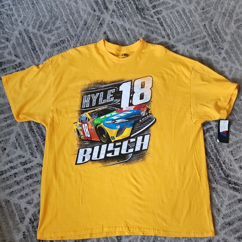 M&M Kyle Busch #18 Yellow Graphic T-Shirt - Picture 2 of 6